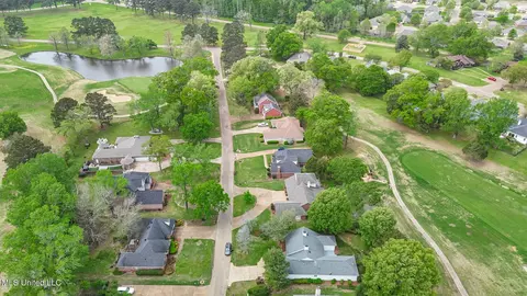 View/Area - 712 Oak Trl, Canton, MS 39046 photo 4 of 11