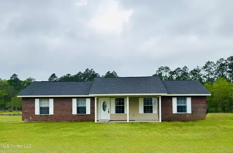 17225 Gardenia St, Kiln, MS 39556