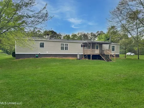 142 Pea Patch Dr, Mendenhall, MS 39114 photo 5