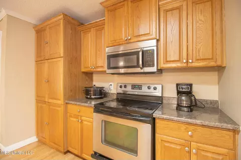 7203 Smith Rd, Long Beach, MS 39560 photo 8