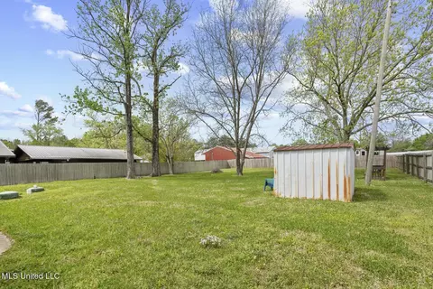 Exterior - 147 Three Prong Rd, Brandon, MS 39047 photo 3 of 6