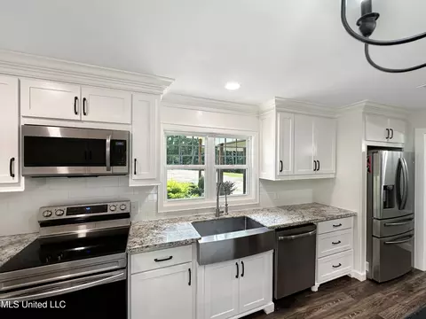 1459 Monterey Rd, Florence, MS 39073 photo 5