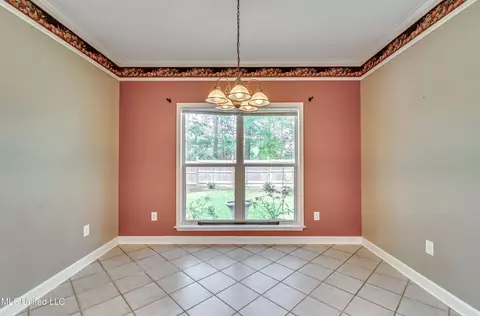 Dining - 252 Terrace Dr, Brandon, MS 39042 photo 2 of 2