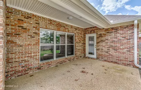 Exterior - 252 Terrace Dr, Brandon, MS 39042 photo 7 of 7