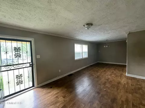3010 Woodside Dr, Jackson, MS 39212 photo 2