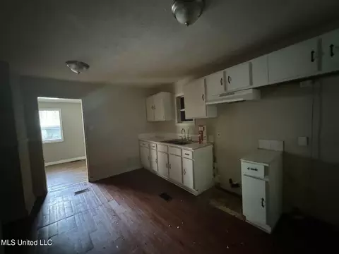 3010 Woodside Dr, Jackson, MS 39212 photo 5