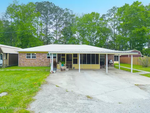 8301 Sherbrook St, Moss Point, MS 39562 photo 5
