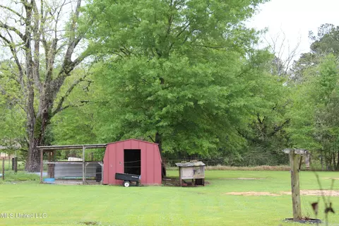 Exterior - 24221 Highway 613, Lucedale, MS 39452 photo 9 of 10