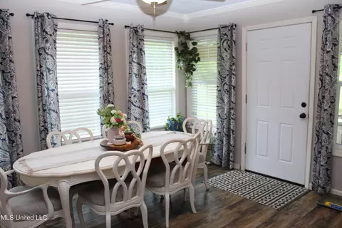 Dining - 24221 Highway 613, Lucedale, MS 39452 photo 1 of 2