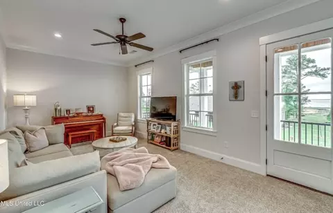 Living - 258 Arbor Trl, Brandon, MS 39047 photo 1 of 1