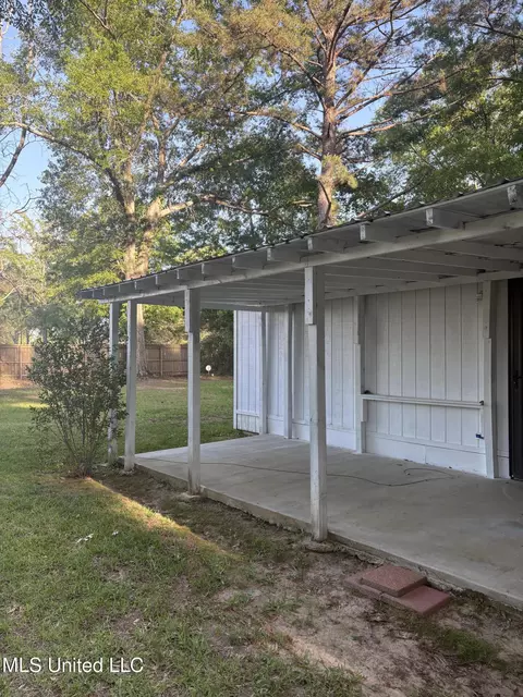 Exterior - 168 Richland Dr, Lucedale, MS 39452 photo 2 of 5