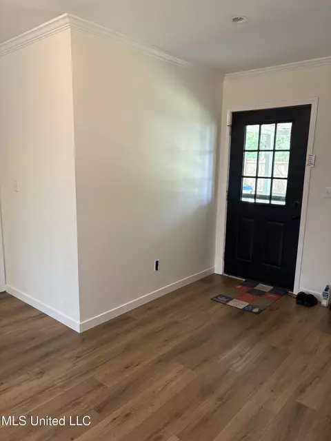 Entry Way - 168 Richland Dr, Lucedale, MS 39452 photo 3 of 3