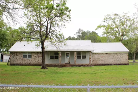 19901 Otis Cooper Rd, Moss Point, MS 39562 photo 1
