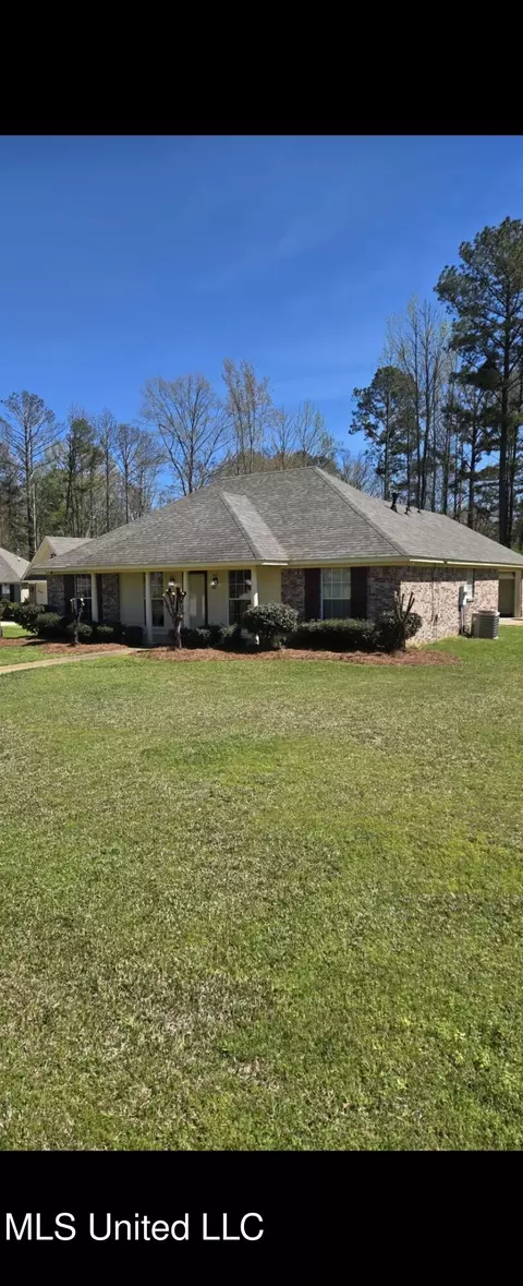 Exterior - 218 Terry Brook Dr, Terry, MS 39170 photo 1 of 6