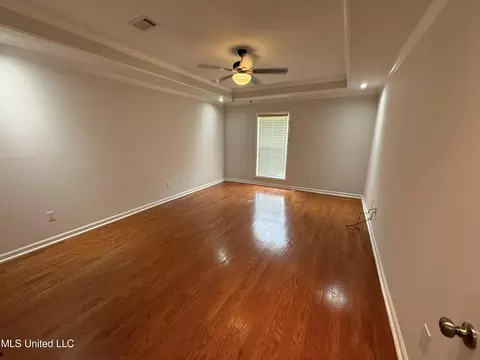 Living - 218 Terry Brook Dr, Terry, MS 39170 photo 5 of 5