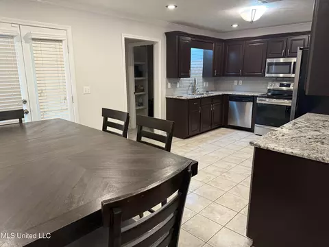 Kitchen - 218 Terry Brook Dr, Terry, MS 39170 photo 4 of 4