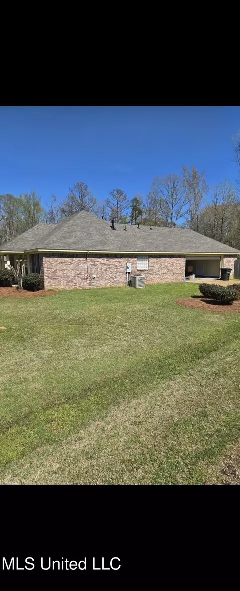 Exterior - 218 Terry Brook Dr, Terry, MS 39170 photo 5 of 6