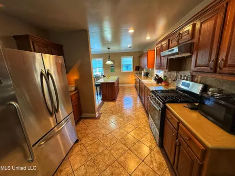 Kitchen - 111 S Cassidy St, Sumner, MS 38957 photo 1 of 2