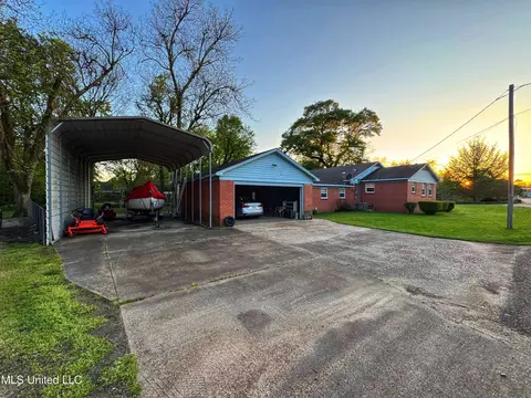 Exterior - 111 S Cassidy St, Sumner, MS 38957 photo 4 of 4