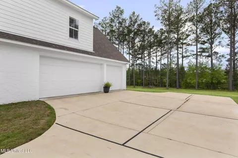 Other - 505 Castaway Cir, Brandon, MS 39047 photo 1 of 14