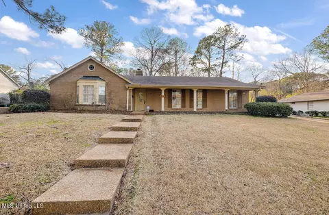 5411 River Thames Rd, Jackson, MS 39211 photo 1