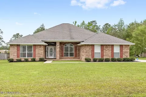 10314 Maple Cv, Vancleave, MS 39565