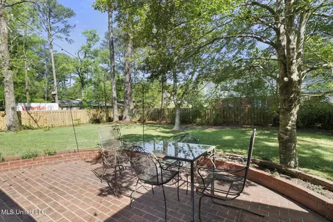 2206 E Northside Dr, Jackson, MS 39211 photo 27