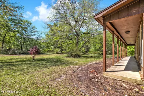 6236 Juniper Dr, Vancleave, MS 39565 photo 4