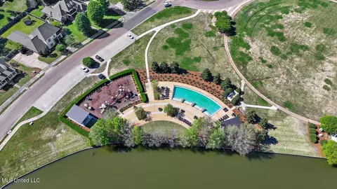 Exterior - 101 Vinings Dr, Madison, MS 39110 photo 14 of 14