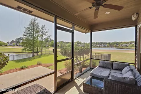 Exterior - 101 Vinings Dr, Madison, MS 39110 photo 5 of 14