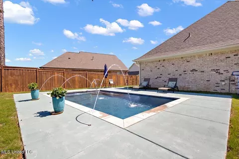 Exterior - 1110 Keeling Way, Brandon, MS 39047 photo 6 of 12