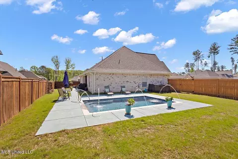 Exterior - 1110 Keeling Way, Brandon, MS 39047 photo 5 of 12
