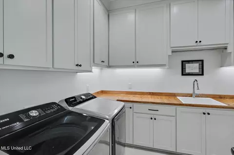 Other - 104 Eastwick Dr, Madison, MS 39110 photo 6 of 10