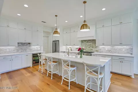 Kitchen - 104 Eastwick Dr, Madison, MS 39110 photo 1 of 7
