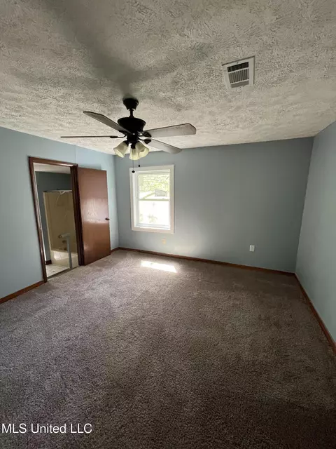 Bedroom - 5020 Barrier Pl, Jackson, MS 39204 photo 1 of 2