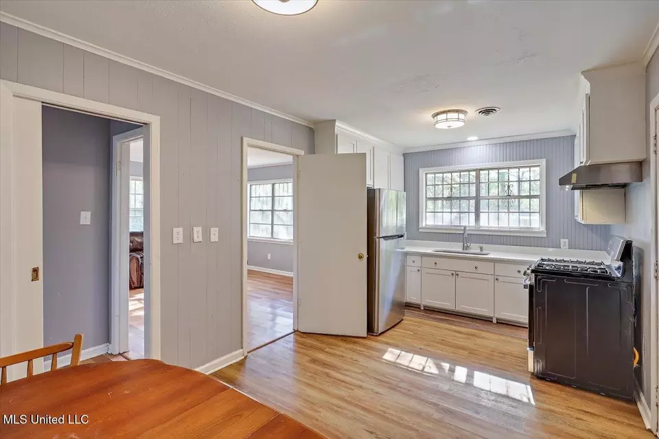 Entry Way - 312 Miller St, Canton, MS 39046 photo 1 of 1