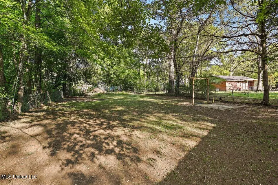 Exterior - 312 Miller St, Canton, MS 39046 photo 2 of 4