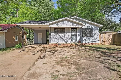 Exterior - 312 Miller St, Canton, MS 39046 photo 1 of 4