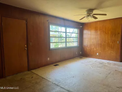 1053 Ellis Ave, Jackson, MS 39209 photo 5