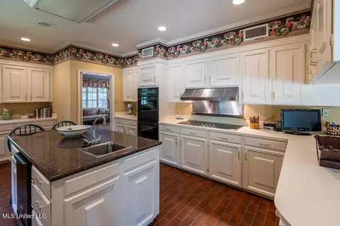 9 Adam Cir, Natchez, MS 39120 photo 22