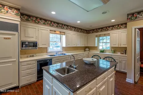 9 Adam Cir, Natchez, MS 39120 photo 21