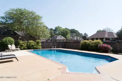 Exterior - 1192 Windrose Cir, Madison, MS 39110 photo 6 of 13