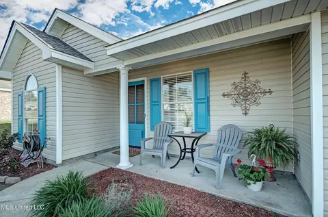 Exterior - 608 Shadowridge Dr, Brandon, MS 39047 photo 4 of 6