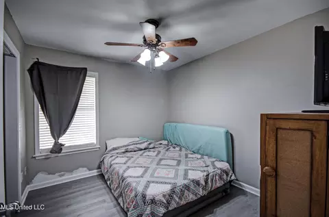 Bedroom - 608 Shadowridge Dr, Brandon, MS 39047 photo 1 of 4