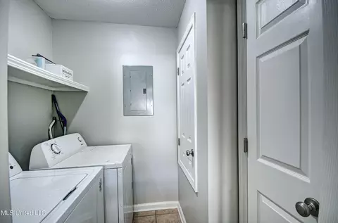 Other - 608 Shadowridge Dr, Brandon, MS 39047 photo 1 of 4