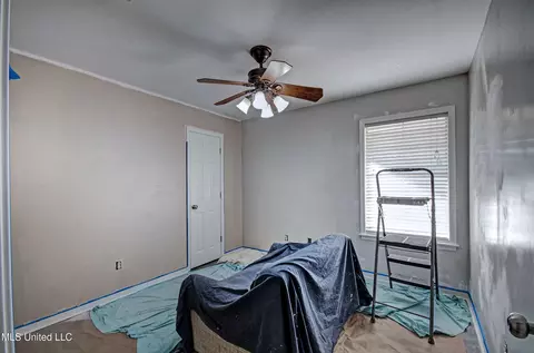 Bedroom - 608 Shadowridge Dr, Brandon, MS 39047 photo 2 of 4