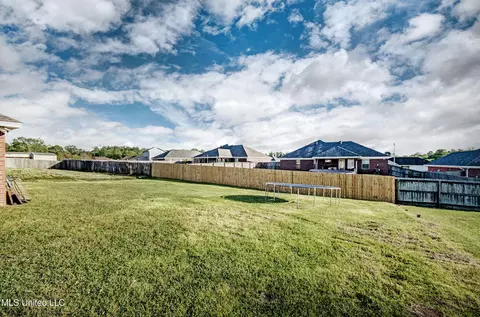 Exterior - 608 Shadowridge Dr, Brandon, MS 39047 photo 5 of 6