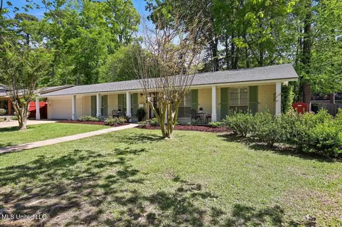 5326 Canton Heights Dr, Jackson, MS 39211 photo 3