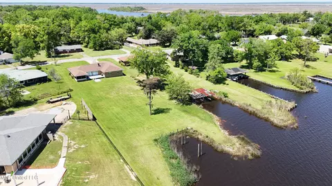 5212 Lakeview Dr, Moss Point, MS 39563 photo 28