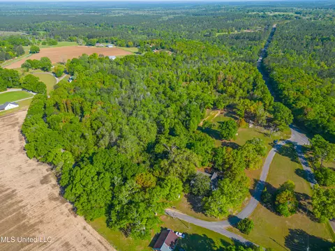 River Road, Lucedale, MS 39452